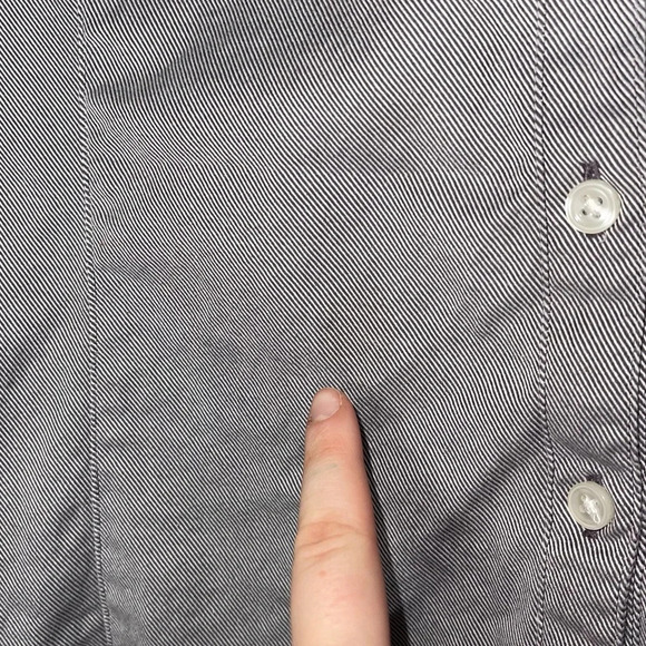 Ann Taylor Factory Gray & White Striped Split Neck Button Down Top 10 Women’s - Picture 6 of 11